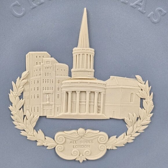 Vintage Wedgwood Collector Plate All Souls London Christmas Blue Jasperware 1983 - Picture 6 of 10
